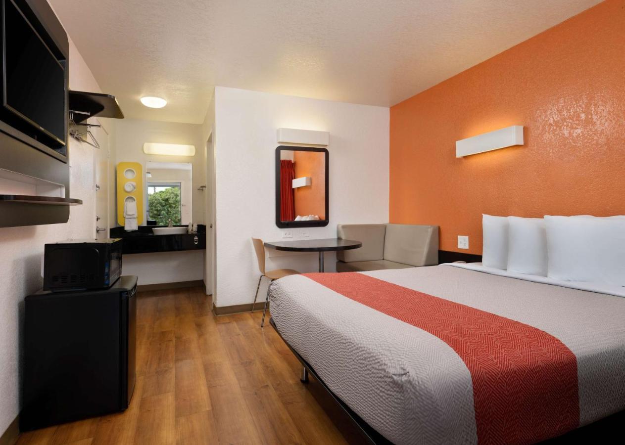 Motel 6-Camarillo, Ca Ngoại thất bức ảnh