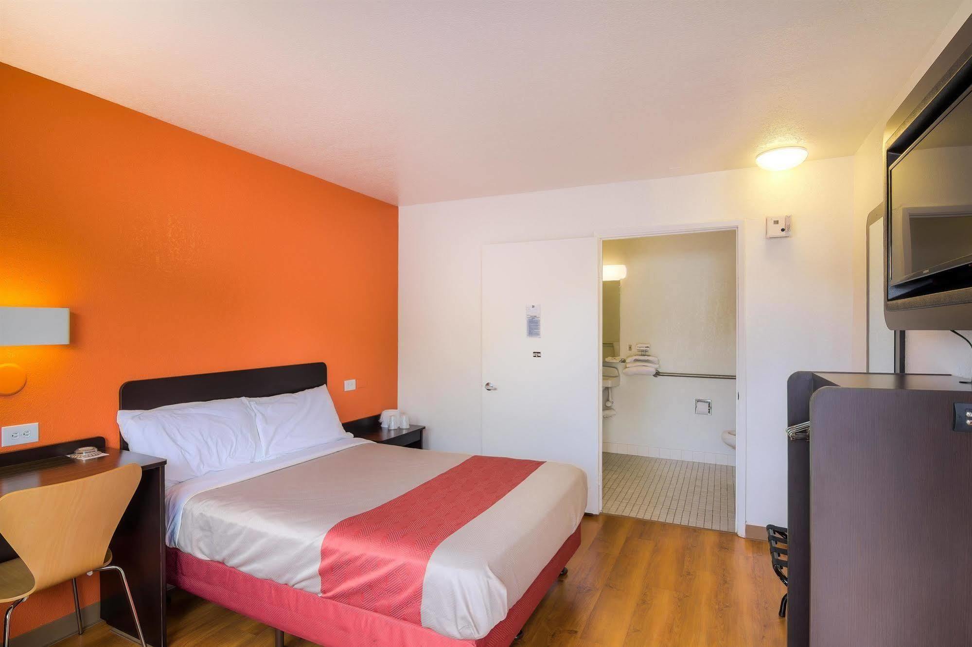 Motel 6-Camarillo, Ca Ngoại thất bức ảnh
