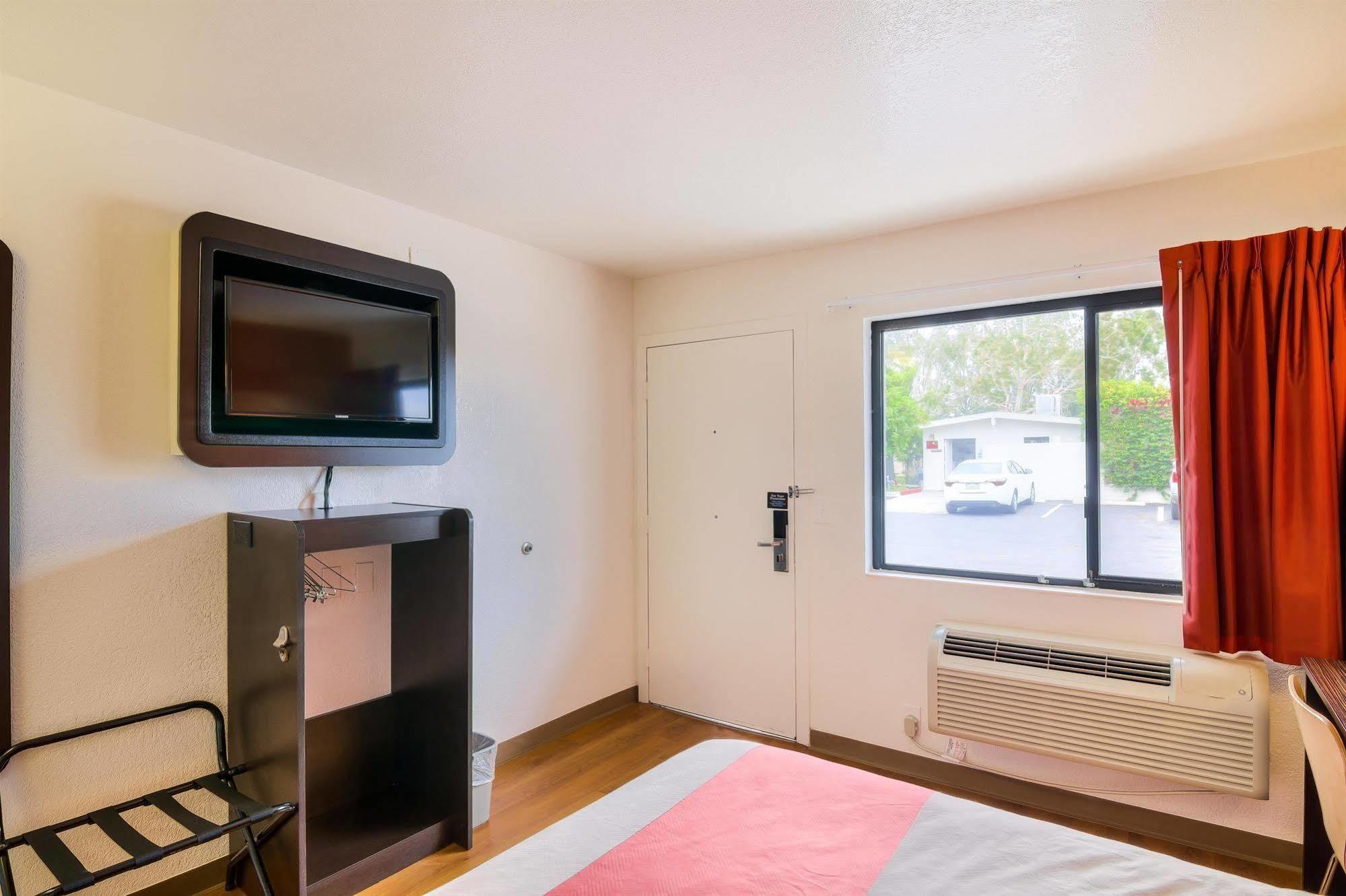 Motel 6-Camarillo, Ca Ngoại thất bức ảnh