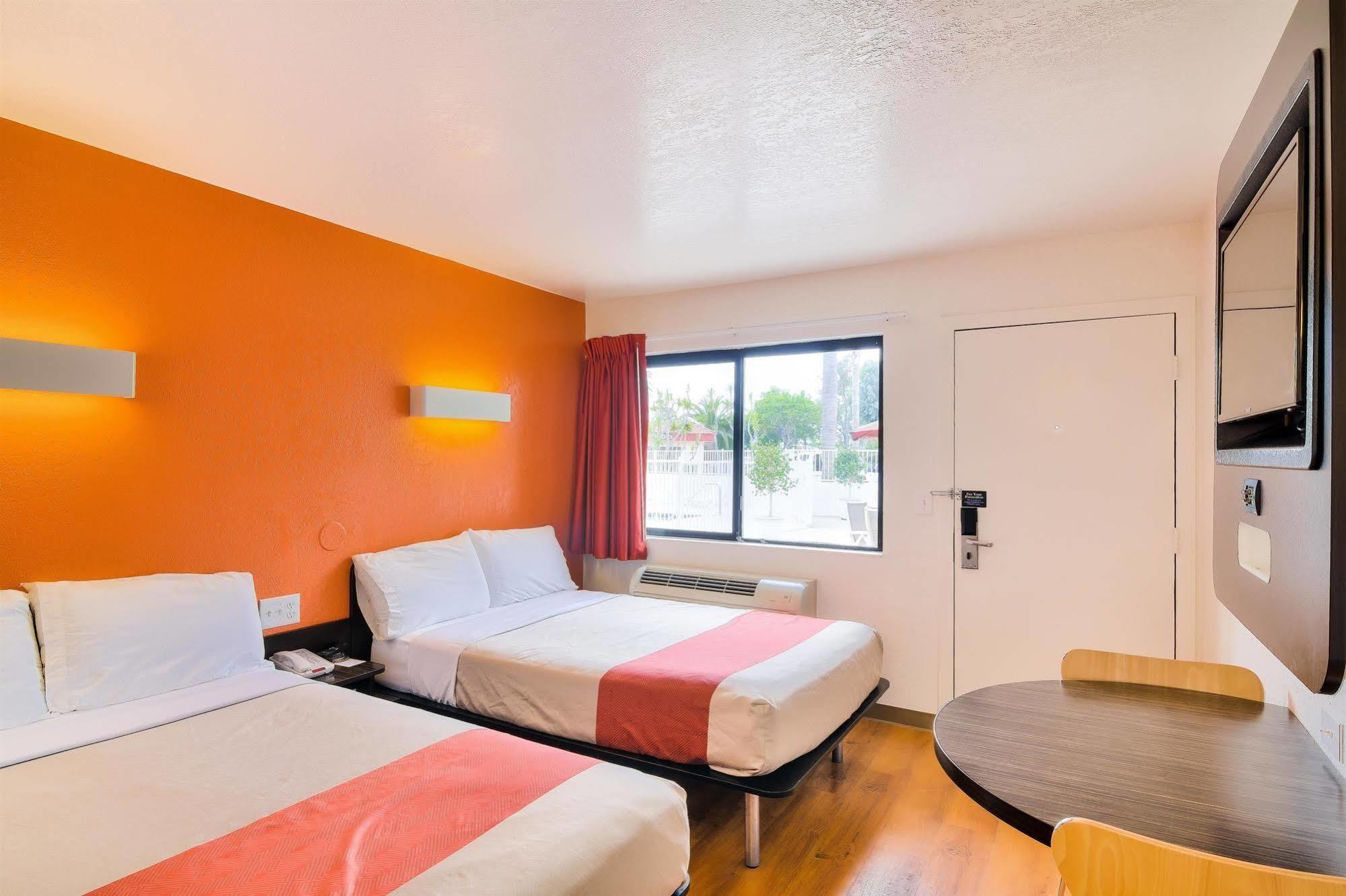 Motel 6-Camarillo, Ca Ngoại thất bức ảnh